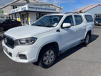 100,728 Km, Ute, 2776 cc, Diesel engine, Manual