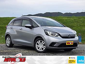 83,387 Km, Hatchback, 1500 cc, Hybrid (Electricity) engine, Automatic