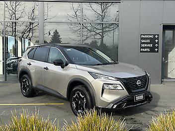 10 Km, RV/SUV, 2488135 cc, Petrol engine, CVT