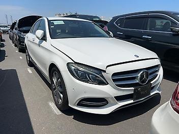77,000 Km, Sedan, 2000 cc, Petrol engine, Automatic