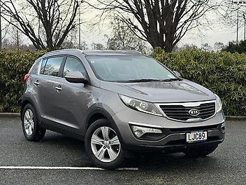 222,000 Km, RV-SUV, 2400 cc,  engine, Automatic