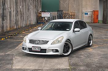 156,000 Km, Sedan, 3690 cc, Petrol engine, Automatic