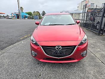 108,869 Km, Sedan, 2000 cc, Petrol engine, Automatic