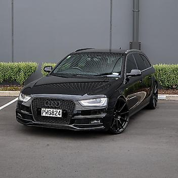 86,000 Km, Station Wagon, 1984 cc, Petrol engine, Automatic