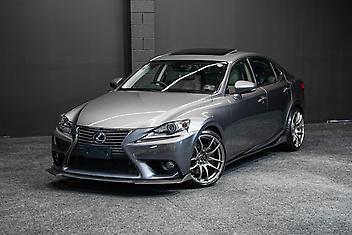 76,000 Km, Sedan, 3456 cc, Petrol engine, Automatic