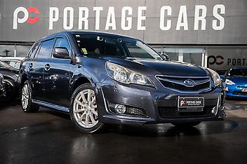 70,109 Km, Station Wagon, 2457 cc, Petrol engine, Automatic