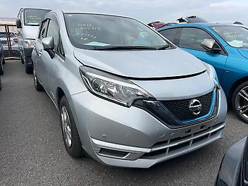 76,000 Km, Hatchback, 1200 cc, Hybrid (Electricity) engine, automatic