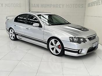 136,400 Km, Sedan, 5408 cc, Petrol engine, 4-Speed Auto