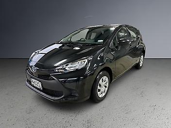 20,000 Km, Hatchback, 1490 cc, Hybrid (Electricity) engine, Auto