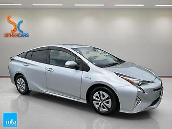 86,674 Km, Hatchback, 1800 cc, Hybrid engine, Auto