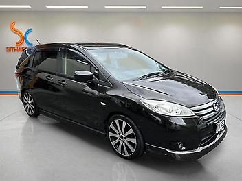 134,476 Km, Station Wagon, 1990 cc, Petrol engine, Auto