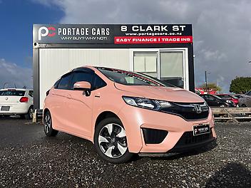 91,993 Km, Hatchback, 1500 cc, Hybrid engine, Automatic