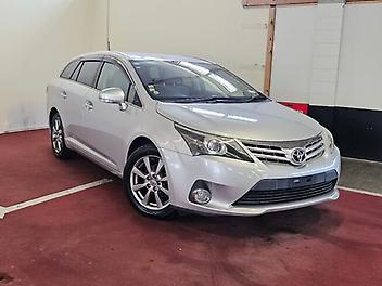 95,969 Km, Station Wagon, 1986 cc, Petrol engine, Automatic