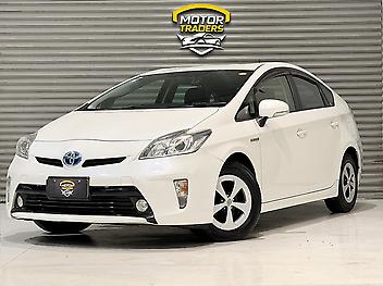 127,326 Km, Sedan, 1797 cc, Petrol engine, Automatic