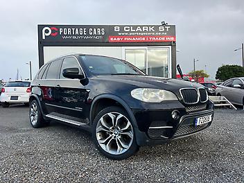 162,370 Km, Station Wagon, 3000 cc, Diesel engine, Automatic