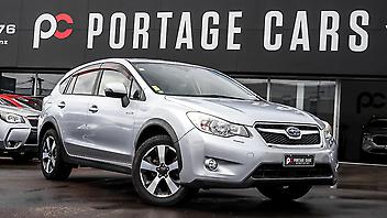 75,900 Km, Station Wagon, 2000 cc, Hybrid engine, Automatic