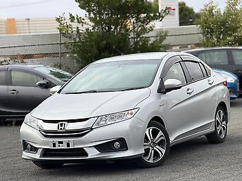 56,000 Km, Sedan, 1500 cc, Petrol - Hybrid engine, Automatic