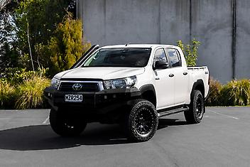 115,000 Km, Ute, 2755 cc, Diesel engine, Automatic