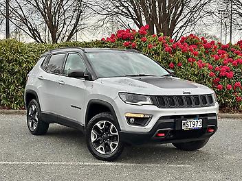 64,444 Km, RV-SUV, 2400 cc,  engine, Tiptronic Automatic