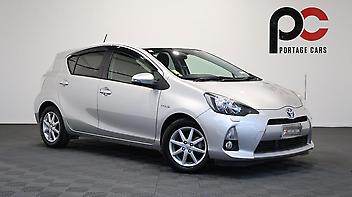 57,865 Km, Hatchback, 1496 cc, Hybrid engine, Automatic