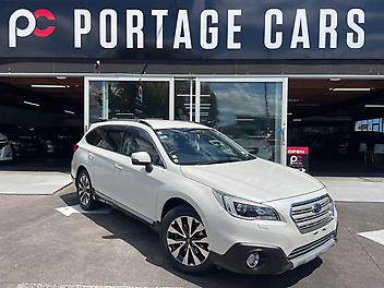 118,240 Km, Station Wagon, 2498 cc, Petrol engine, Automatic
