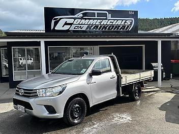 199,300 Km, Ute, 2755 cc, Diesel engine, 5-Speed Manual