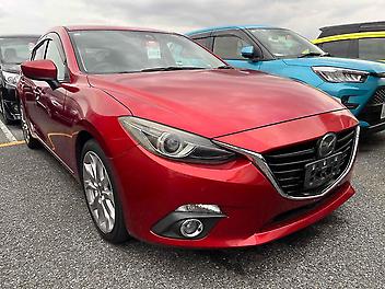 108,869 Km, Sedan, 2000 cc, Petrol engine, Automatic