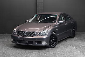 34,689 Km, Sedan, 3450 cc, Petrol engine, Automatic