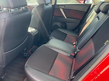 135,000 Km, Hatchback, 2300 cc, Petrol engine, Manual