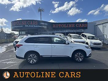 149,722 Km, RV-SUV, 2360 cc, Petrol engine, Auto