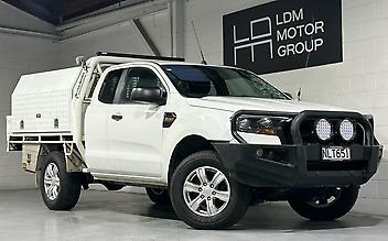 179,025 Km, Ute, 3200 cc, Diesel engine, Manual 179,025 Km, Ute, 3200 cc, Diesel engine, Manual