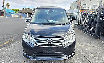 111,224 Km, Coach, 2000 cc, Petrol engine, Automatic