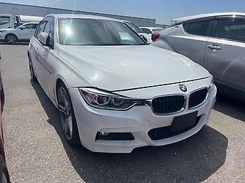 82,000 Km, Sedan, 2000 cc, Petrol engine, Automatic