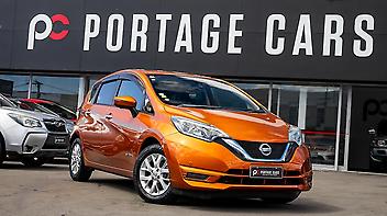 59,800 Km, Hatchback, 1200 cc, Hybrid engine, Automatic