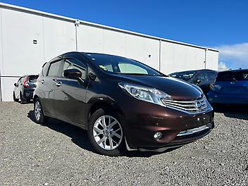 61,106 Km, Hatchback, 1200 cc, Petrol engine, Automatic