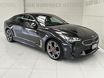 145,900 Km, Sedan, 3342 cc, Petrol engine, 8 Speed Automatic