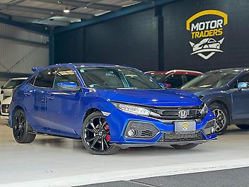 108,140 Km, Hatchback, 1500 cc, Petrol engine, Automatic