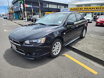 160,596 Km, Sedan, 1998 cc, Petrol engine, Automatic