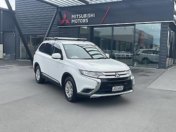 95,162 Km, RV/SUV, 2360126 cc, Petrol engine, Tiptronic, Continuous Variable