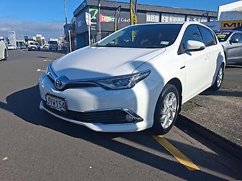 103,942 Km, Hatchback, 1798 cc, Hybrid (Petrol) engine, Automatic