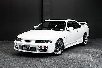 191,000 Km, Coupe, 2490 cc, Petrol engine, Manual