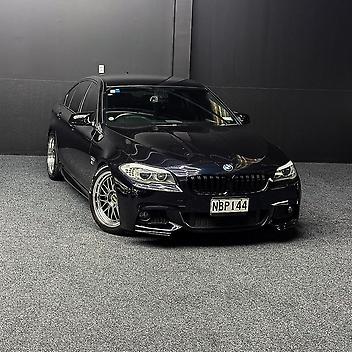 121,000 Km, Sedan, 2490 cc, Petrol engine, Automatic
