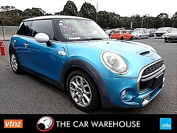 31,794 Km, Hatchback, 1990 cc,  engine, Automatic