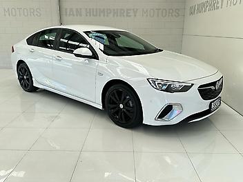 125,700 Km, Sedan, 1998 cc, Petrol engine, 9 Speed Automatic