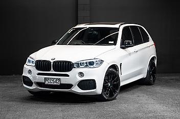 100,308 Km, RV-SUV, 4390 cc, Petrol engine, Automatic