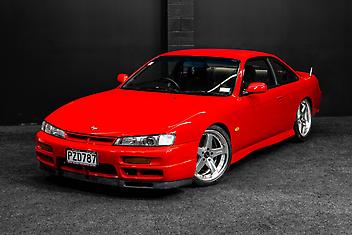 174,000 Km, Coupe, 1998 cc, Petrol engine, Manual