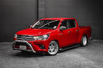 111,000 Km, Ute, 2755 cc, Diesel engine, Manual