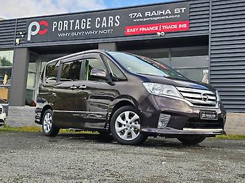 82,754 Km, People Movers, 1997 cc, Hybrid engine, Automatic