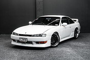 206,000 Km, Coupe, 1998 cc, Petrol engine, Manual