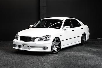 105,000 Km, Sedan, 2994 cc, Petrol engine, Automatic